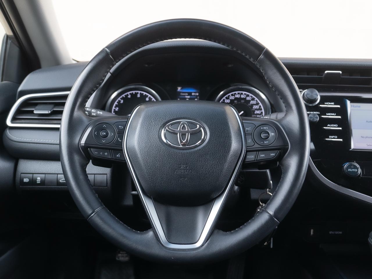 2018 Toyota Camry L - Photo #11