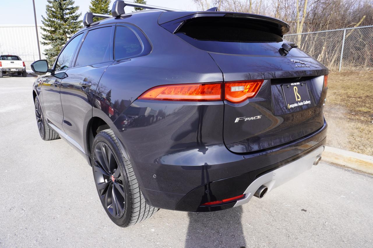 2018 Jaguar F-PACE S / SPECTACULAR SPEC & COMBO / WELL MAINTAINED Photo2