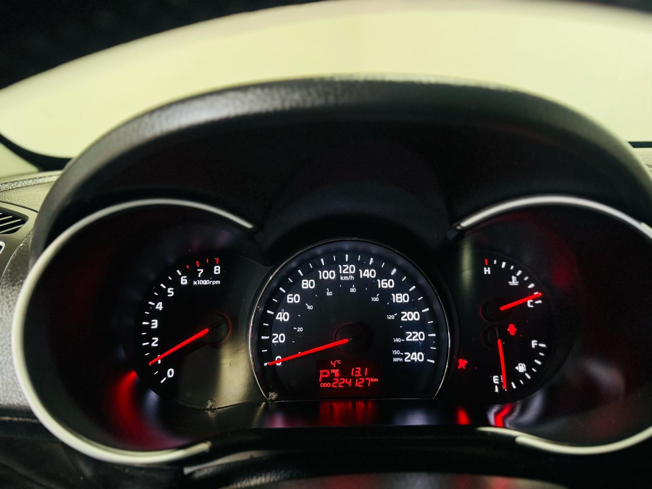 2015 Kia Sorento AWD 4dr I4 GDI Auto LX - Photo #10