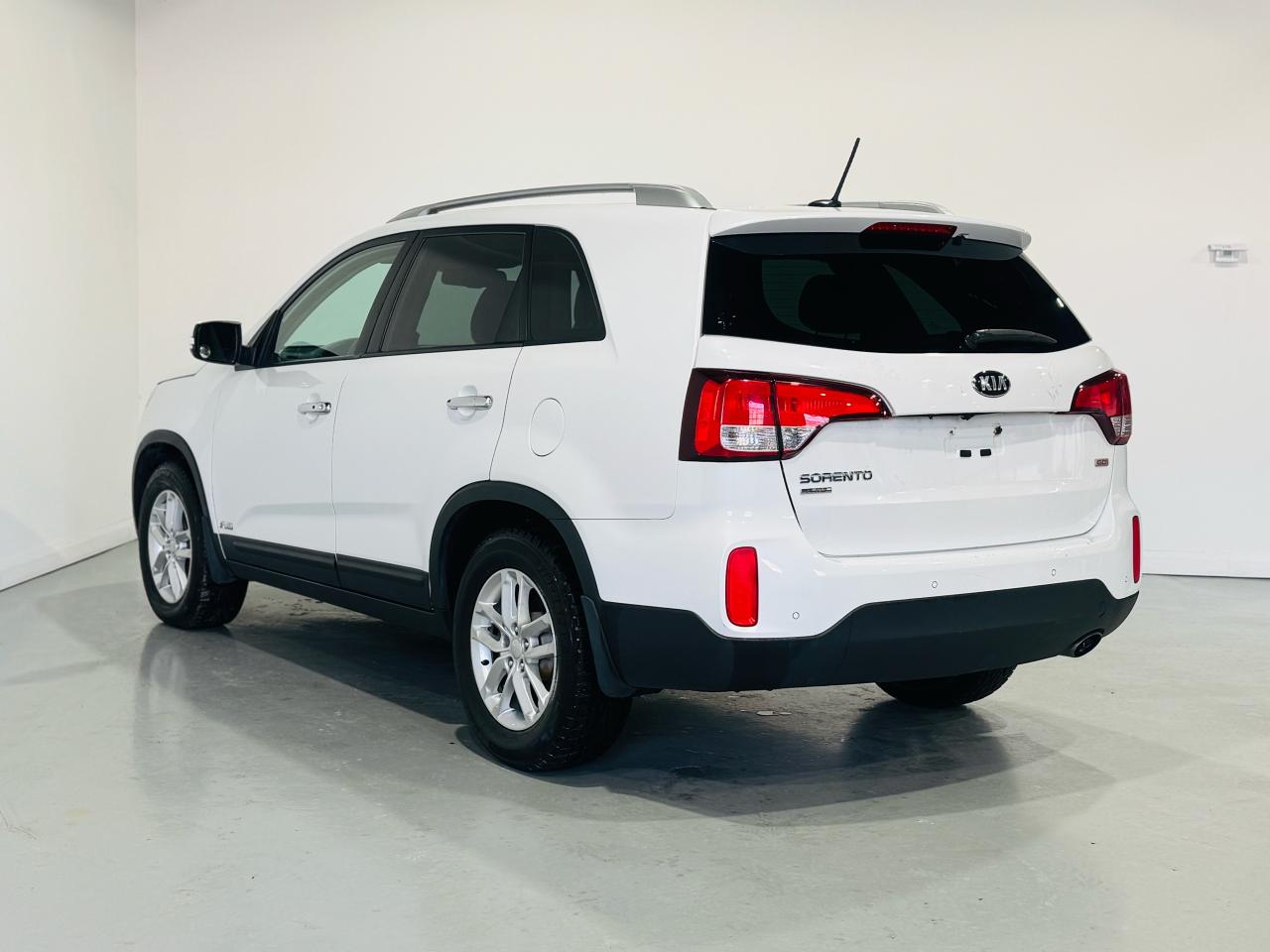 2015 Kia Sorento AWD 4dr I4 GDI Auto LX - Photo #7