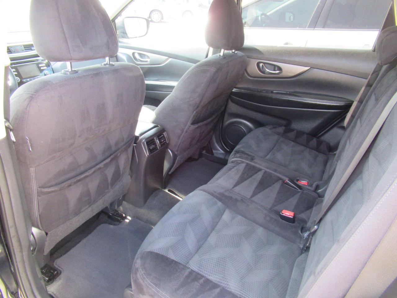 2015 Nissan Rogue S - Photo #7