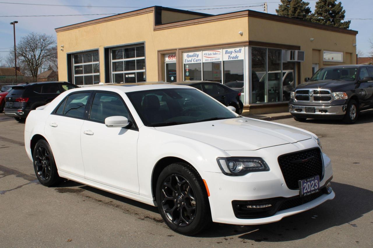 Used 2023 Chrysler 300 300S AWD for sale in Brampton, ON