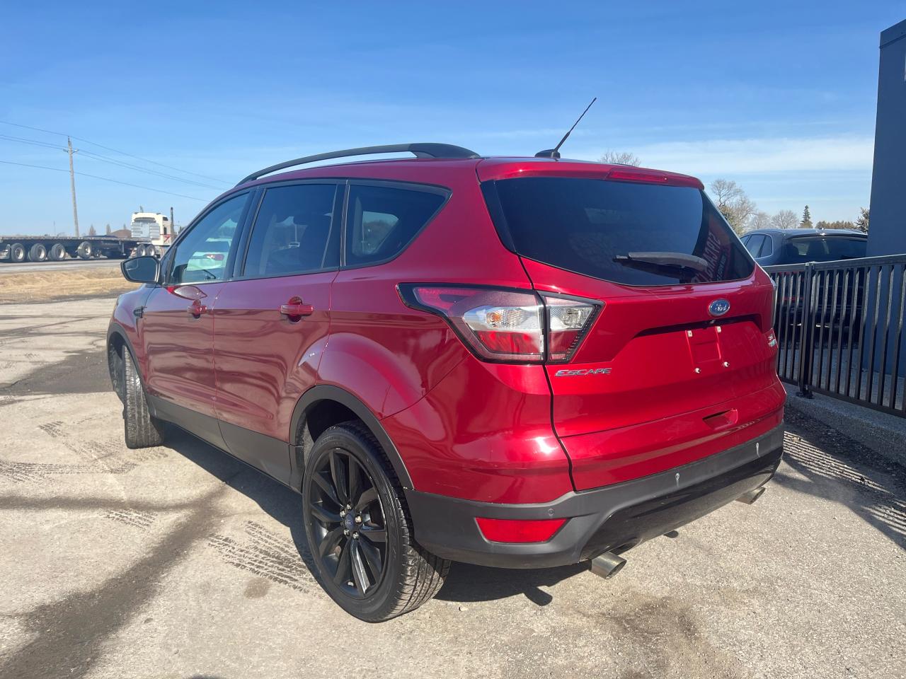 2017 Ford Escape SE | Backup Camera | Heated Seats | Bluetooth Photo2