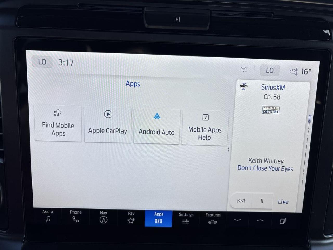 2025 Ford F-150 PLATINUM 5.5' Box 702A Photo5