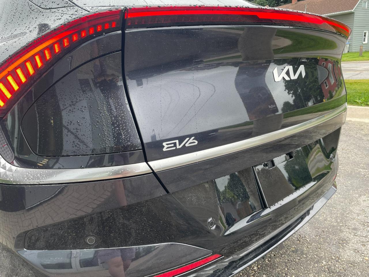 2025 Kia EV6 Land w/Premium Package Photo
