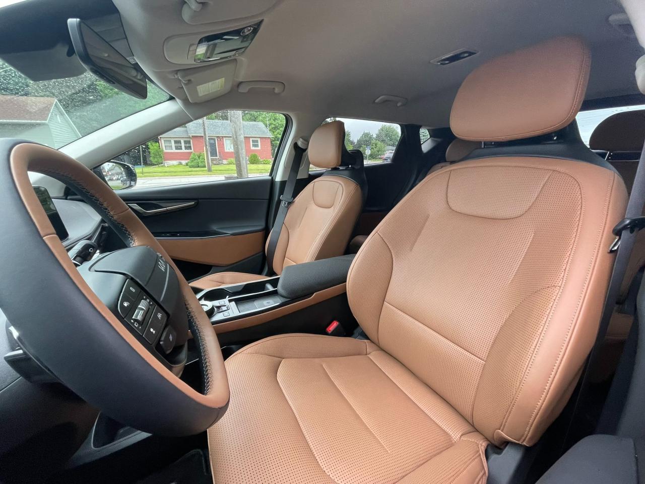 2025 Kia EV6 Land w/Premium Package Photo