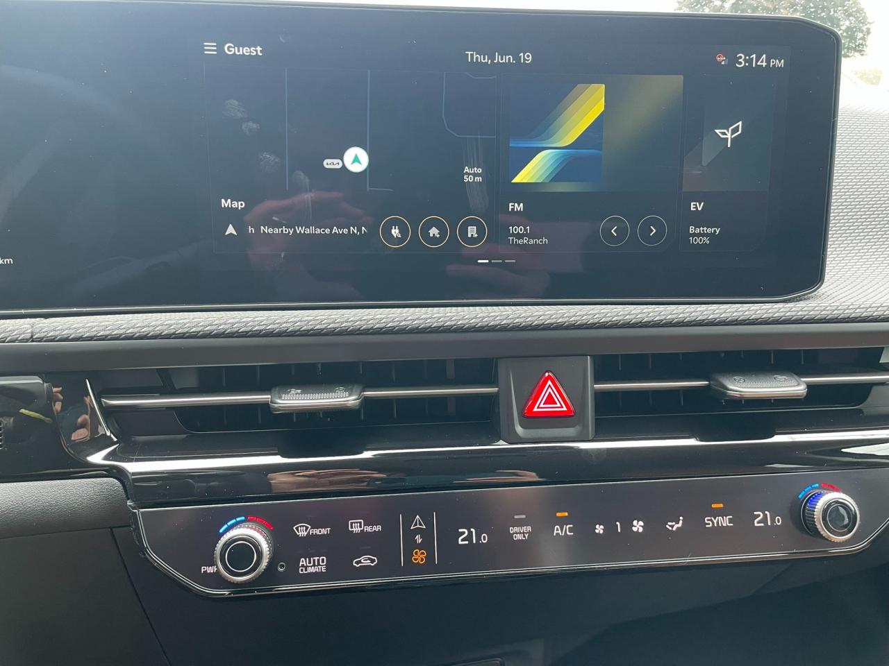 2025 Kia EV6 Land w/Premium Package Photo