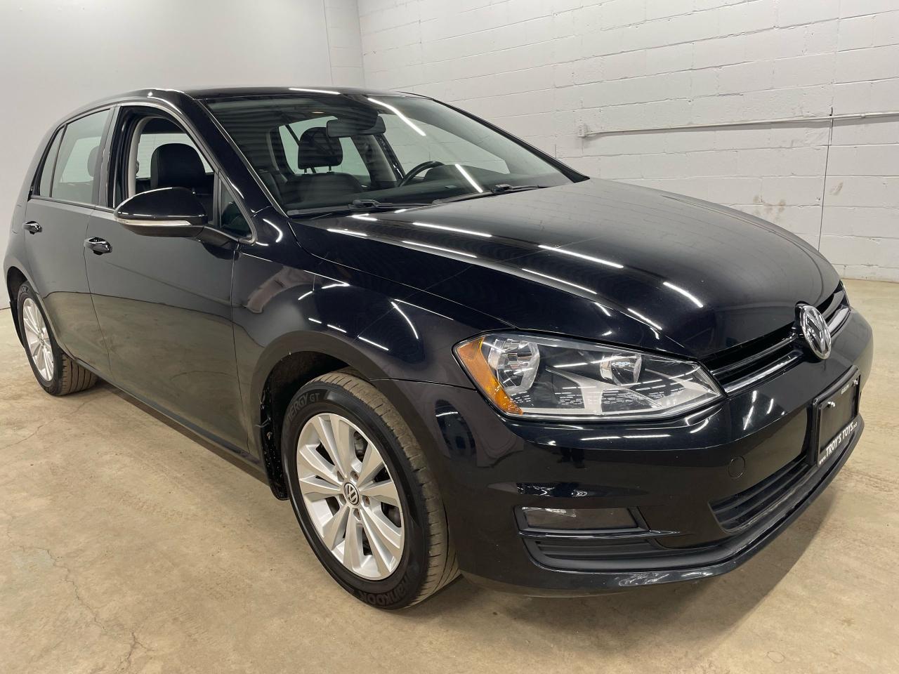 Used 2017 Volkswagen Golf COMFORTLINE for sale in Guelph, ON