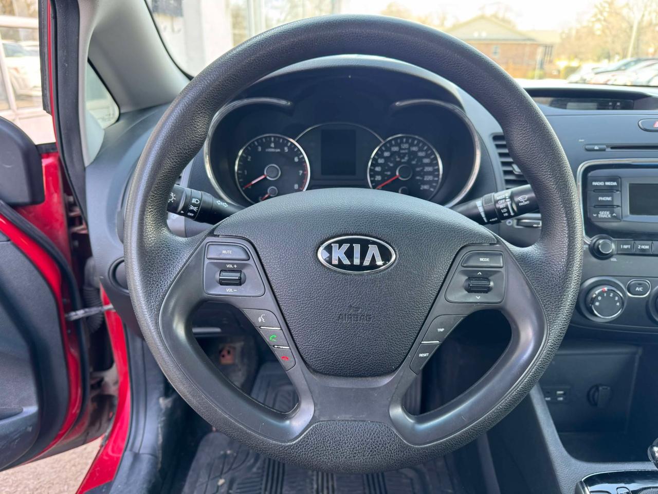 2017 Kia Forte 4dr Sdn Auto LX - Photo #18