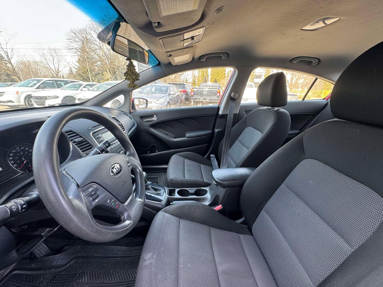 2017 Kia Forte 4dr Sdn Auto LX - Photo #12