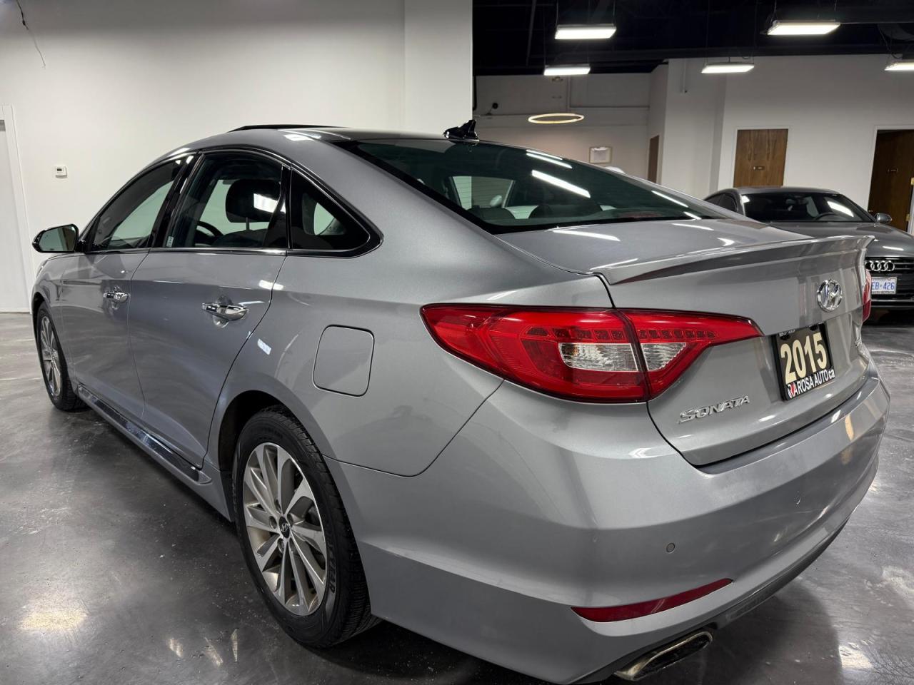 2015 Hyundai Sonata NO ACCIDENT H-SEATS H-STEERING PANORAMIC ROOF - Photo #10