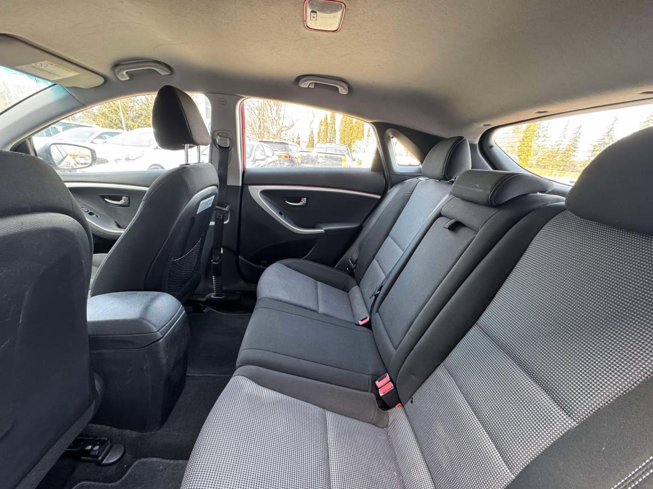 2014 Hyundai Elantra GT 5dr HB Auto GL - Photo #16