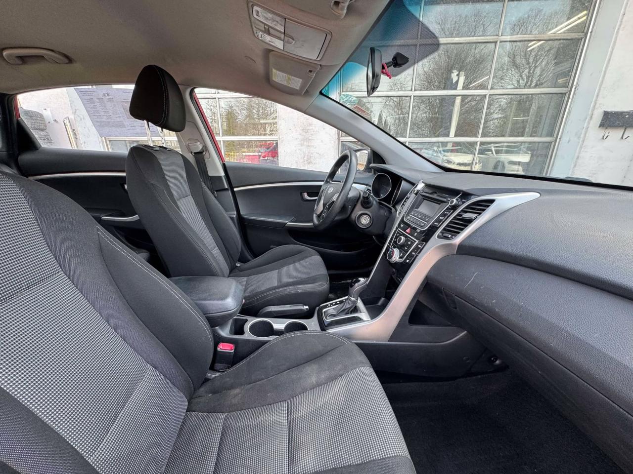 2014 Hyundai Elantra GT 5dr HB Auto GL - Photo #10