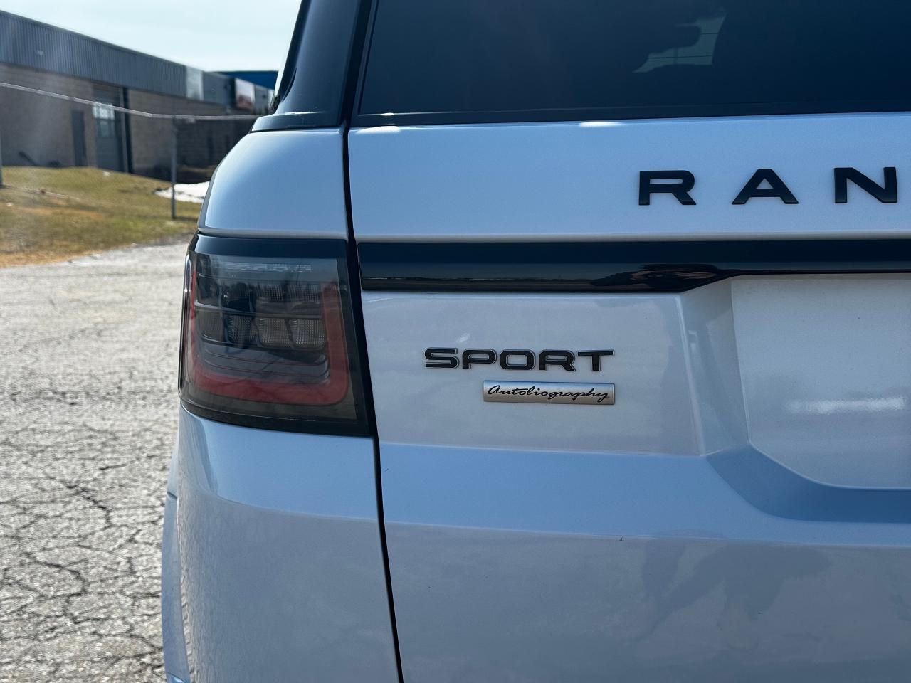 2018 Land Rover Range Rover Sport Autobiography Dynamic **DEALER SERVICED** - Photo #14