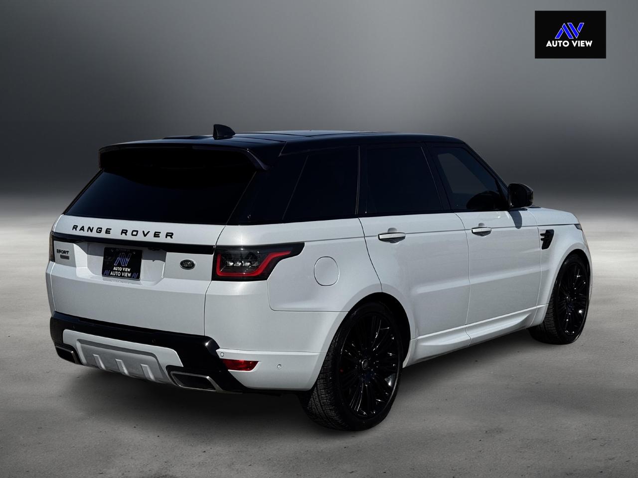 2018 Land Rover Range Rover Sport Autobiography Dynamic **DEALER SERVICED** - Photo #5