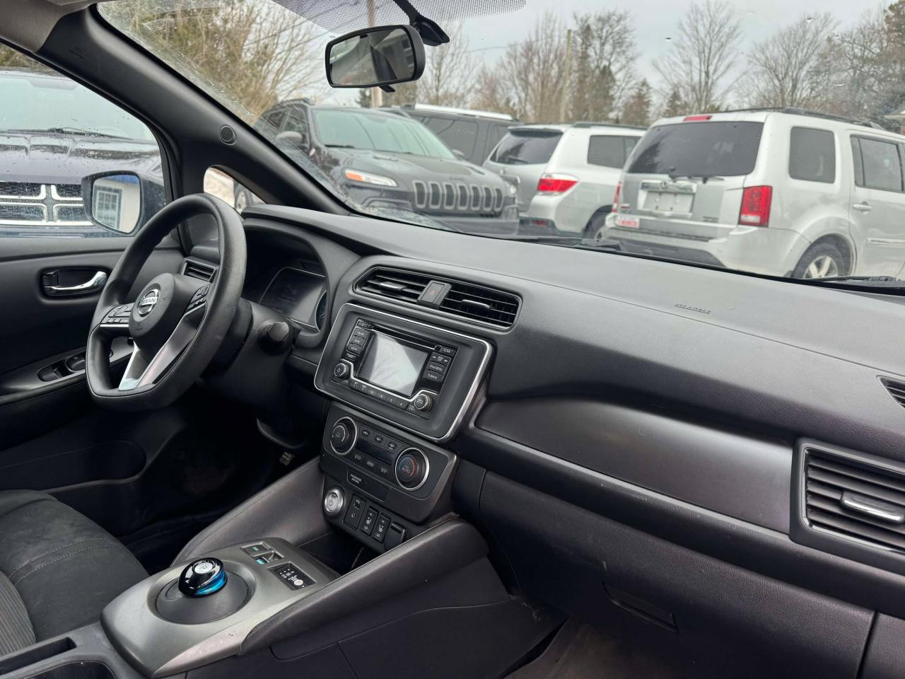 2018 Nissan Leaf S Hatchback - Photo #11