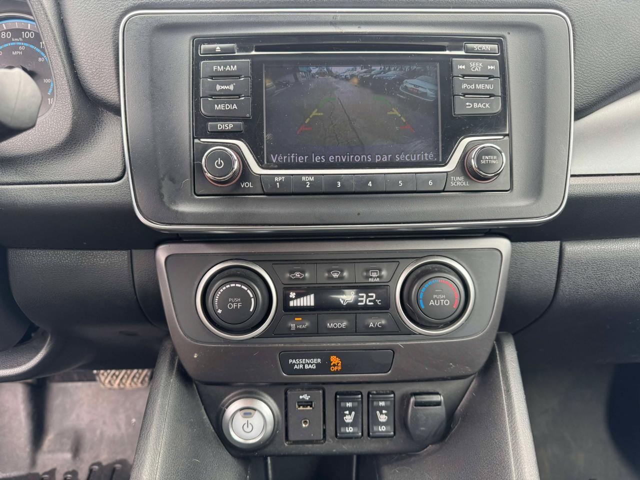 2018 Nissan Leaf S Hatchback - Photo #19