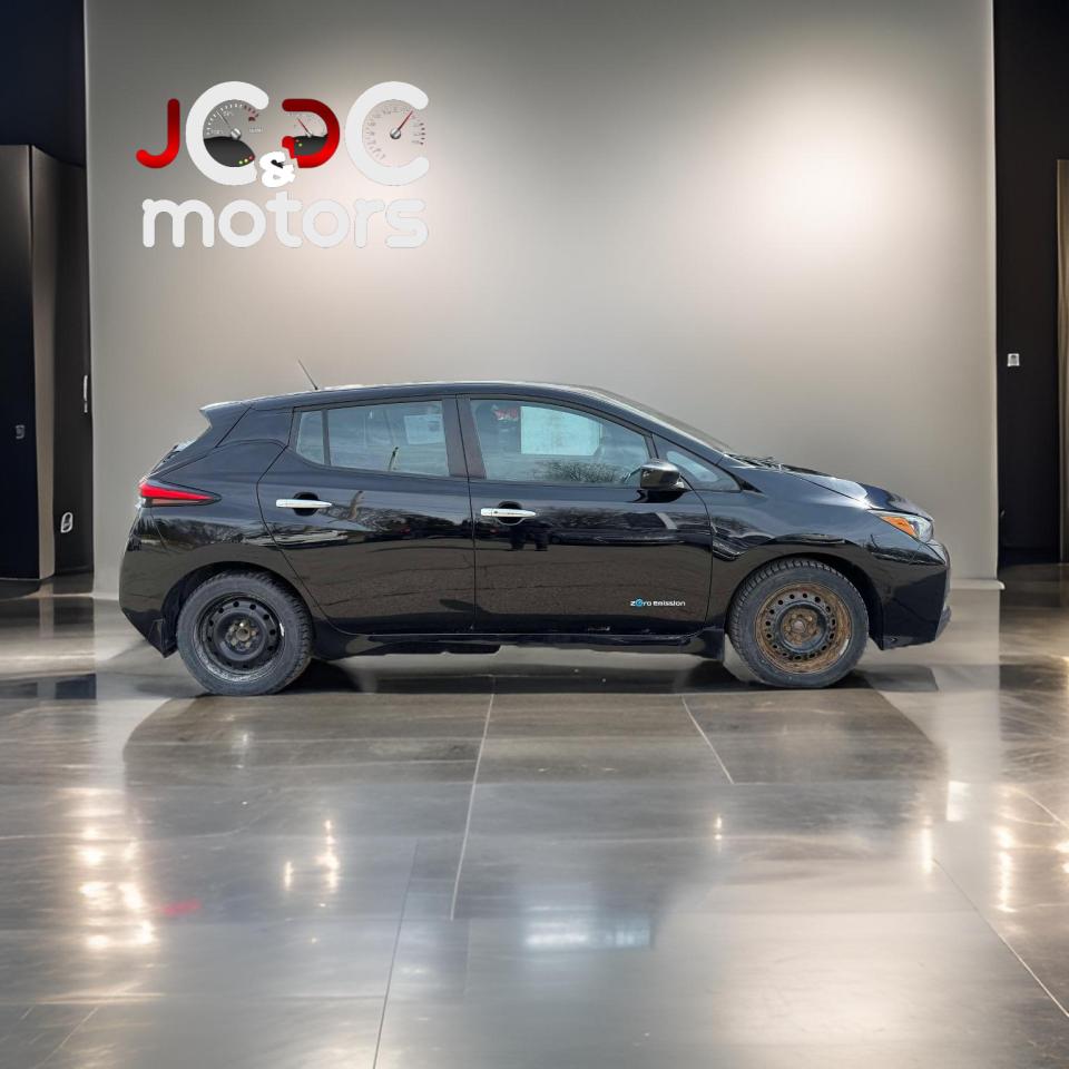 2018 Nissan Leaf S Hatchback - Photo #8