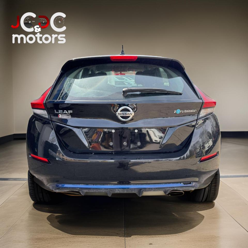 2018 Nissan Leaf S Hatchback - Photo #6