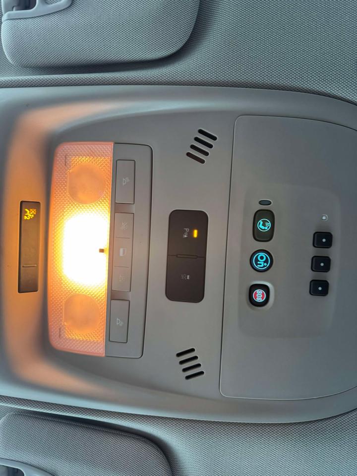 2015 Chevrolet Volt 5dr Hb - Photo #21