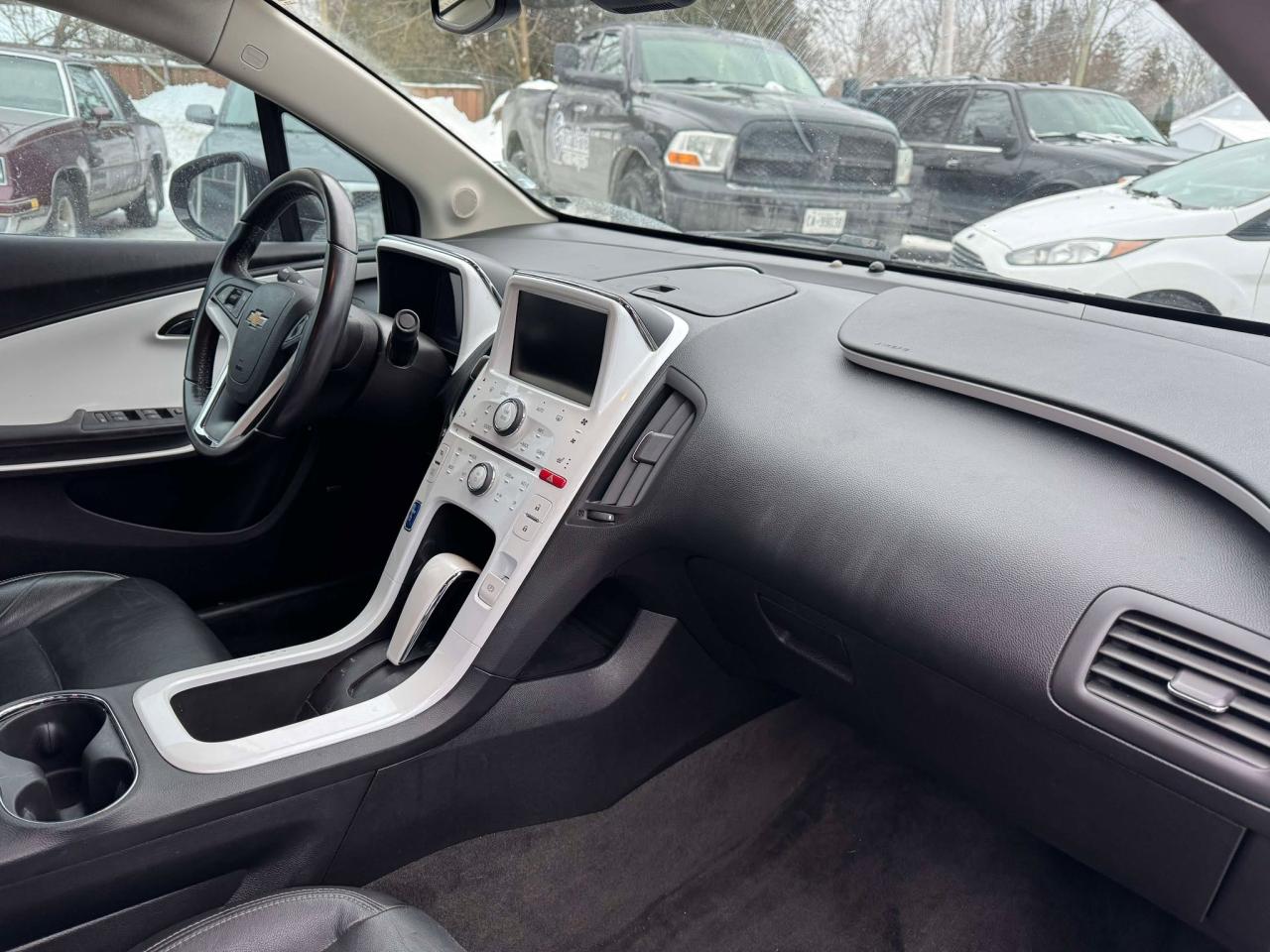 2015 Chevrolet Volt 5dr Hb - Photo #10