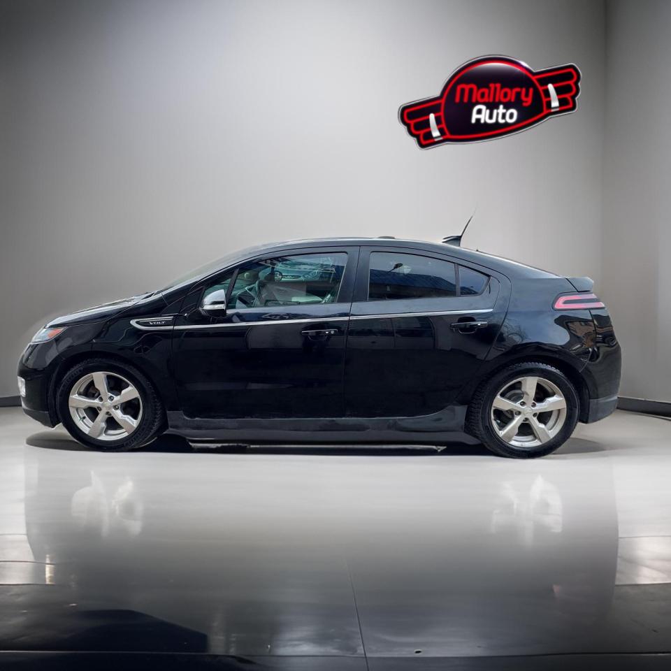 2015 Chevrolet Volt 5dr Hb - Photo #4