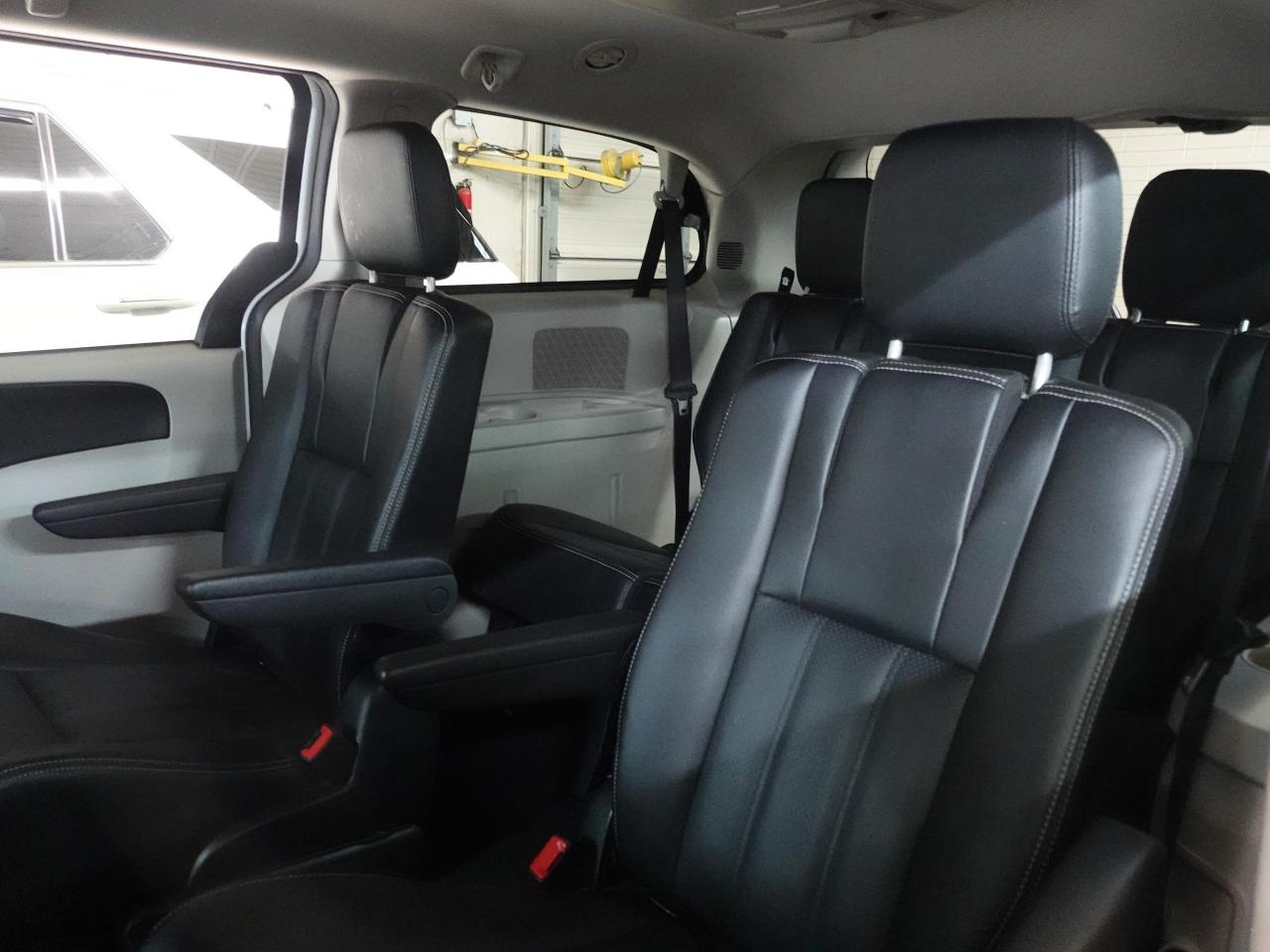 2020 Dodge Grand Caravan CREW PLUS | Nav | DVD | Leather | Power Doors