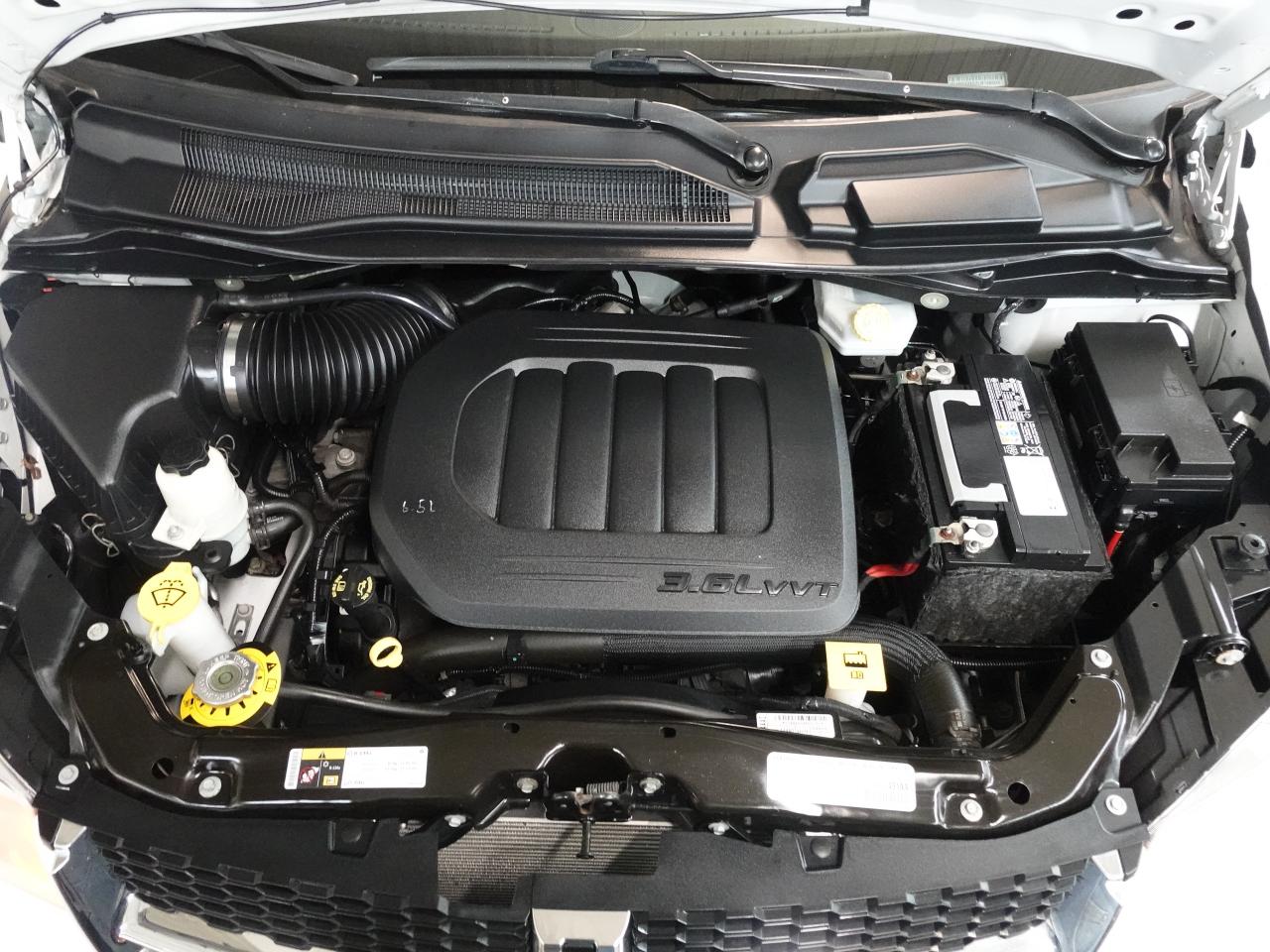 2020 Dodge Grand Caravan CREW PLUS | Nav | DVD | Leather | Power Doors