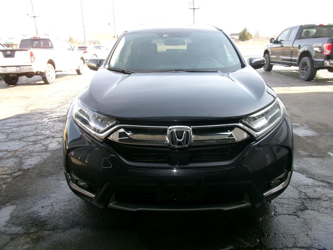 2017 Honda CR-V Touring  AWD  "VERY NICE VEHICLE" - Photo #2