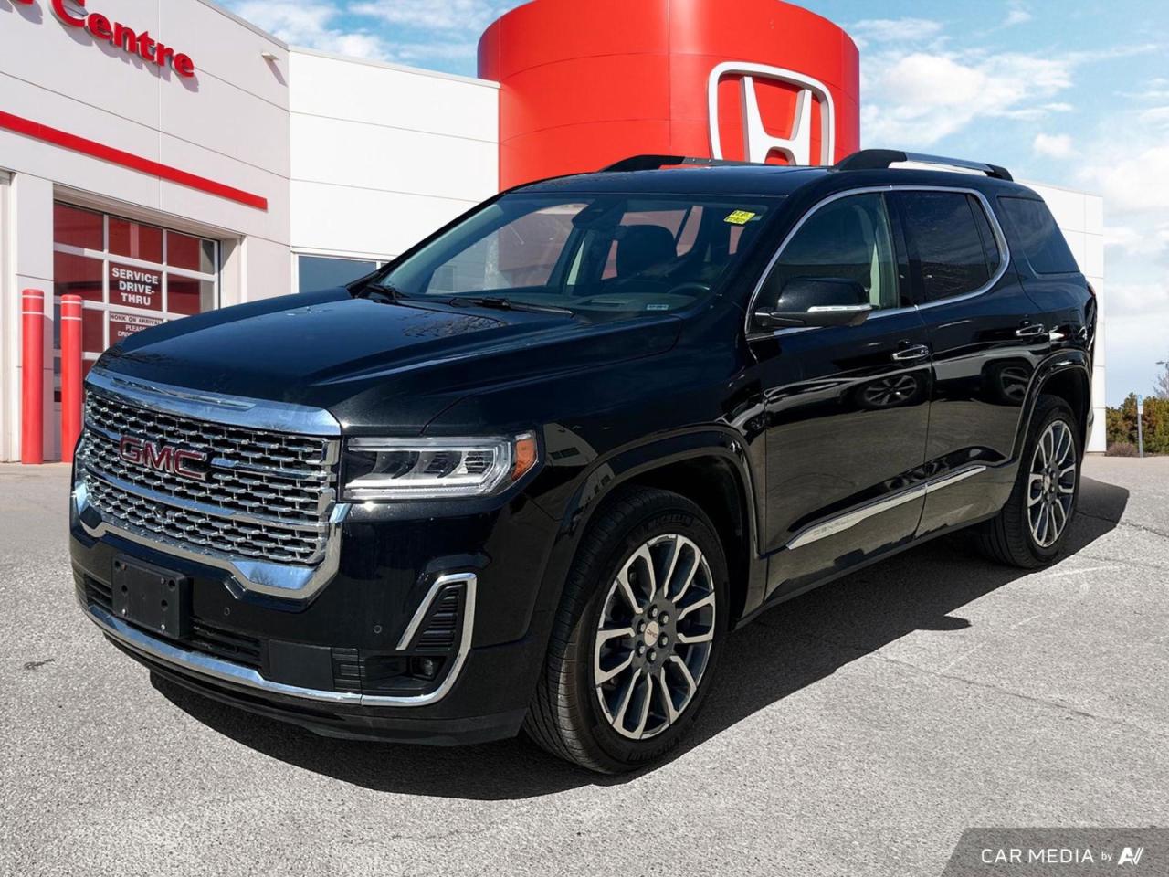 Used 2021 GMC Acadia Denali Locally Owned | Sunroof | BackUp Cam for sale in Winnipeg, MB