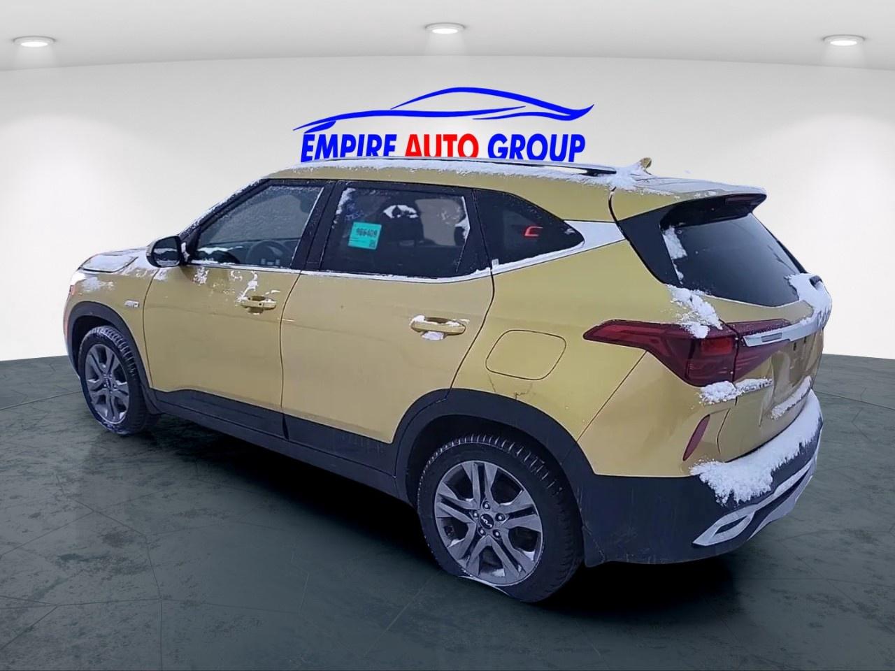 2022 Kia Seltos S Photo3