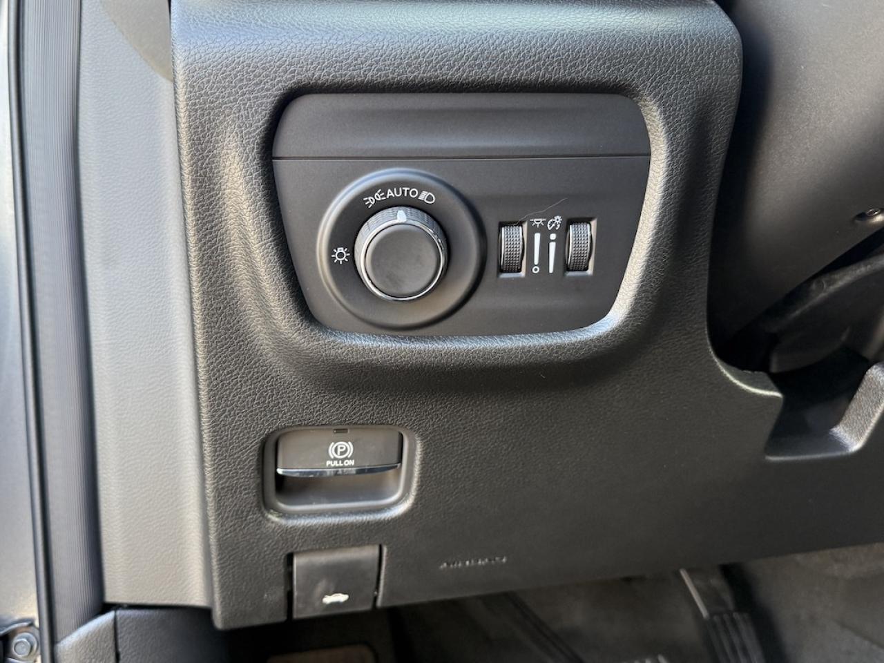 12278433