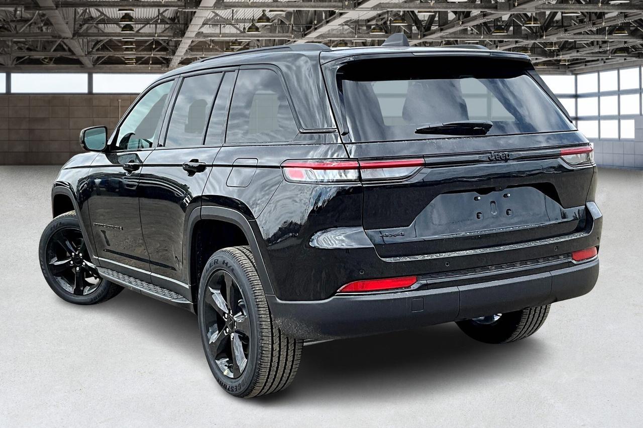2025 Jeep Grand Cherokee ALTITUDE | Leather | Sunroof | Tow Pkg | Side Step Photo