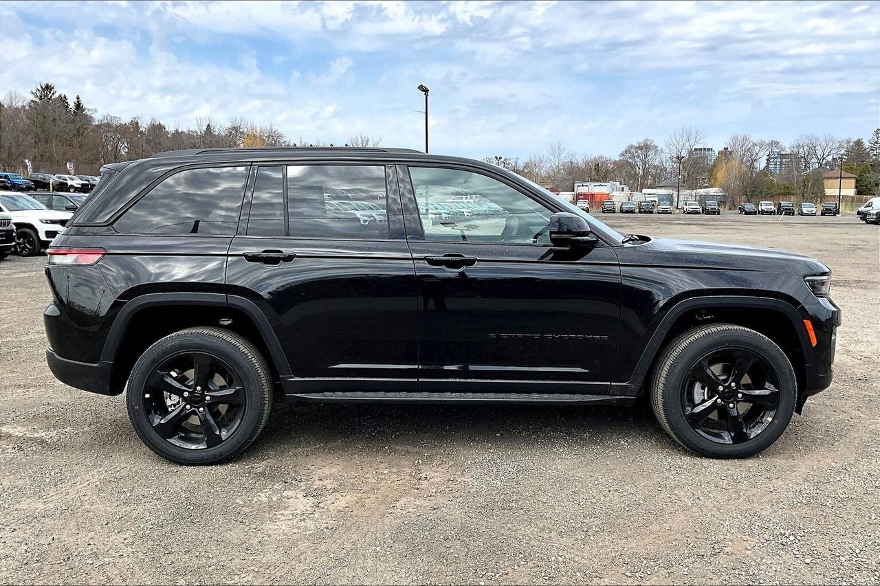 2025 Jeep Grand Cherokee ALTITUDE | Leather | Sunroof | Tow Pkg | Side Step Photo