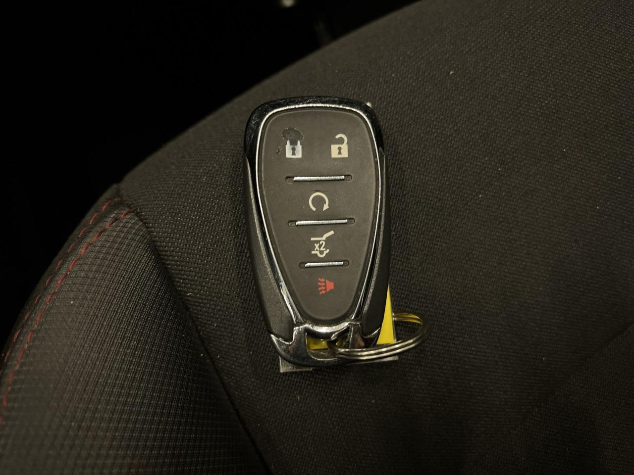 2022 Chevrolet Equinox RS AWD |LEATHER |CARPLAY |REMOTE START |BLIND SPOT Photo