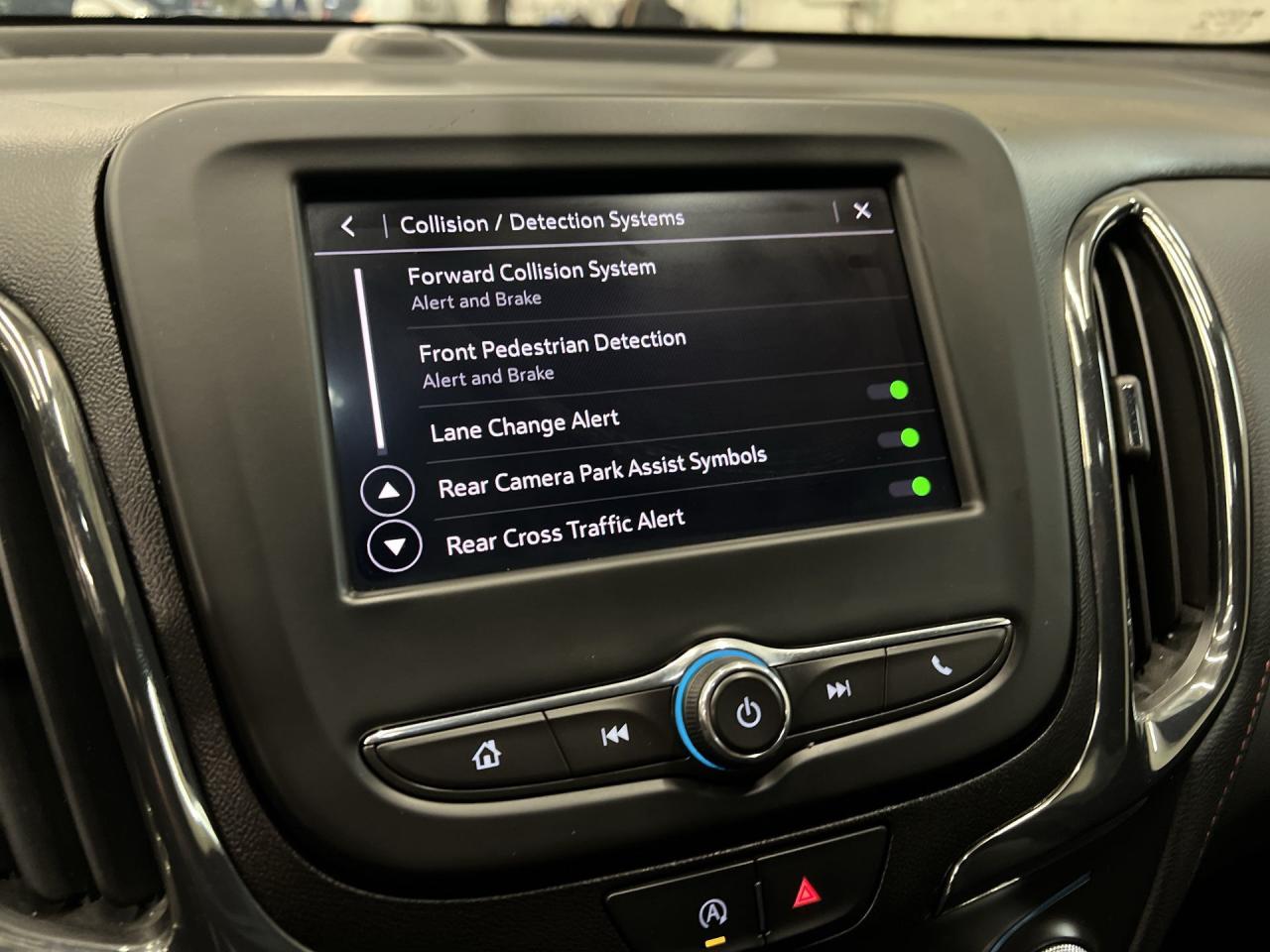 2022 Chevrolet Equinox RS AWD |LEATHER |CARPLAY |REMOTE START |BLIND SPOT Photo