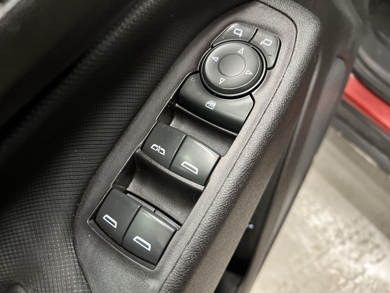 2022 Chevrolet Equinox RS AWD |LEATHER |CARPLAY |REMOTE START |BLIND SPOT Photo