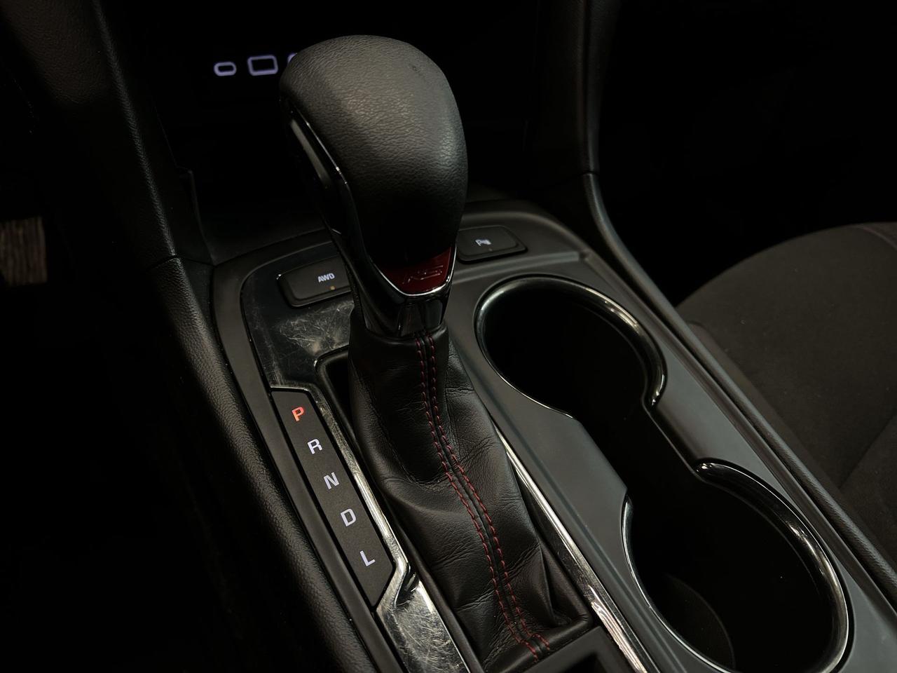 2022 Chevrolet Equinox RS AWD |LEATHER |CARPLAY |REMOTE START |BLIND SPOT Photo