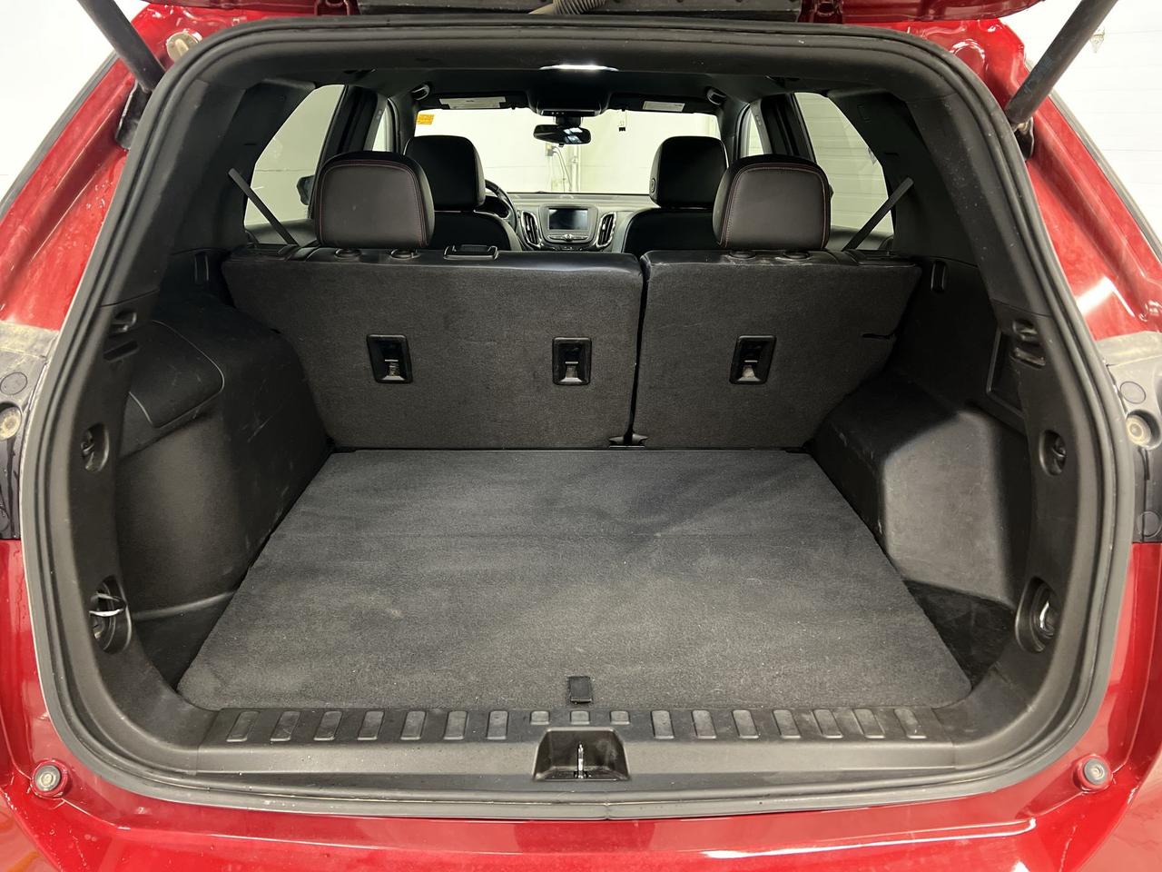 2022 Chevrolet Equinox RS AWD |LEATHER |CARPLAY |REMOTE START |BLIND SPOT Photo
