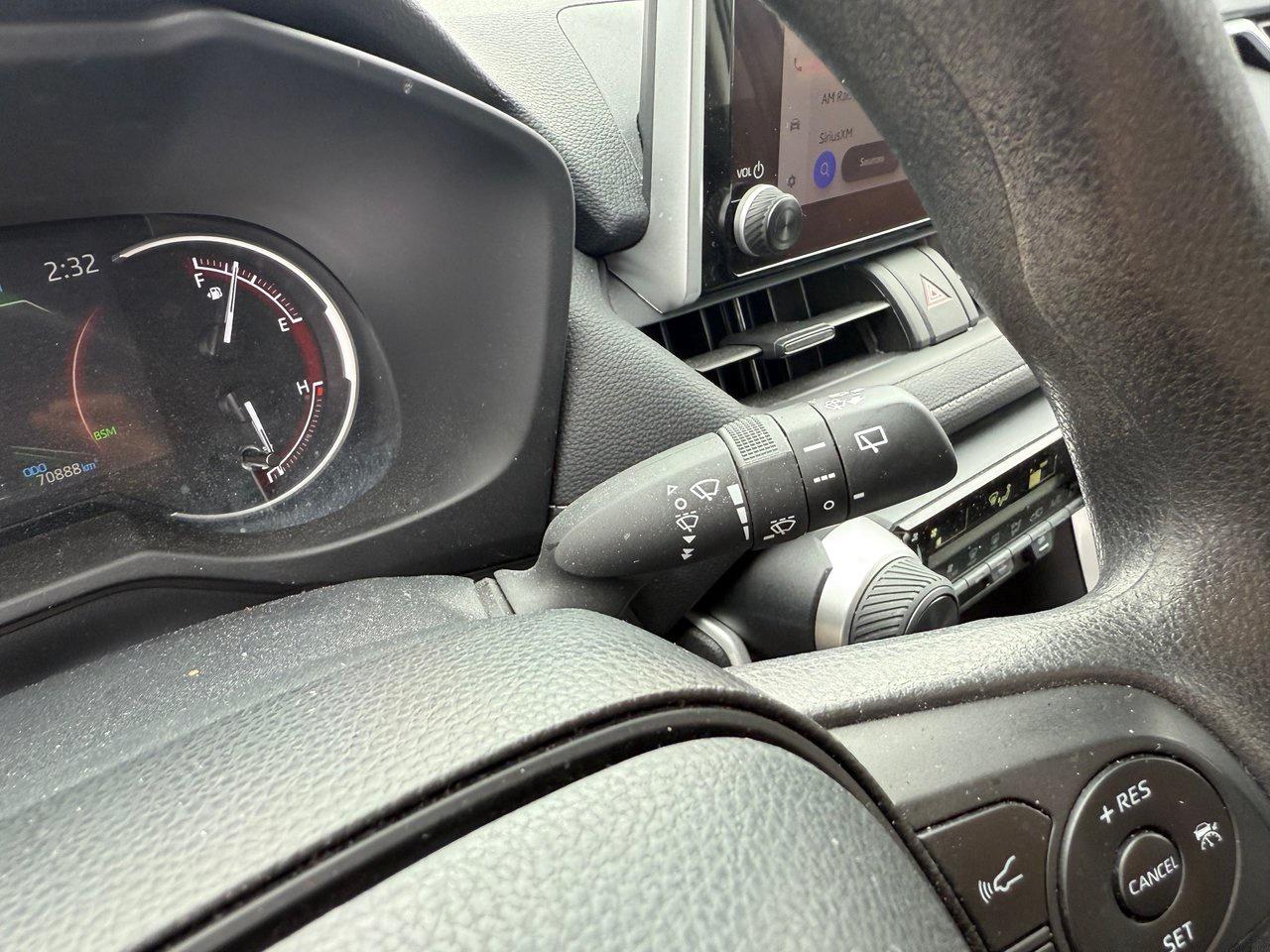 2024 Toyota RAV4 LE Photo