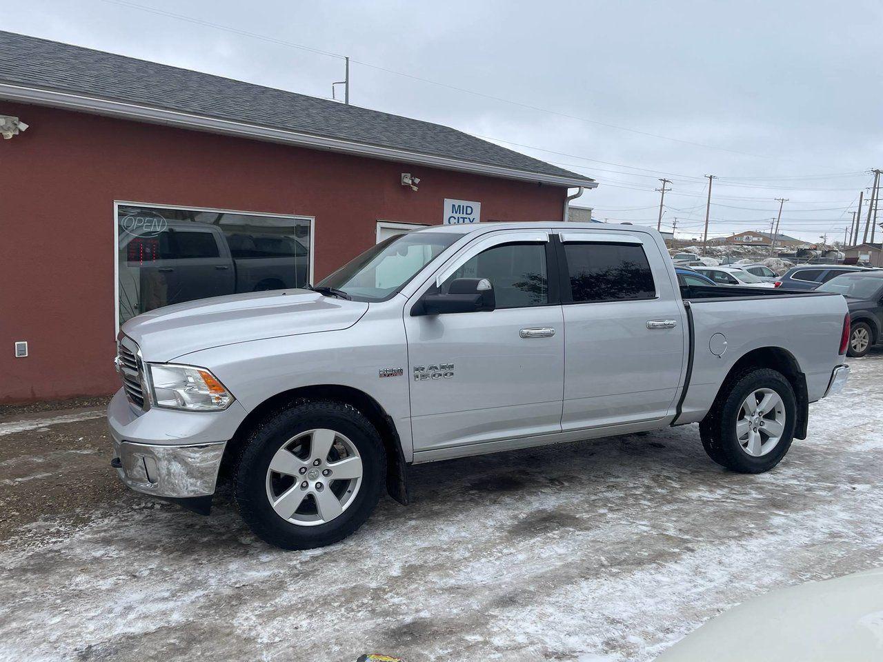 Used 2018 RAM 1500 SLT Crew Cab SWB 4WD for sale in Saskatoon, SK