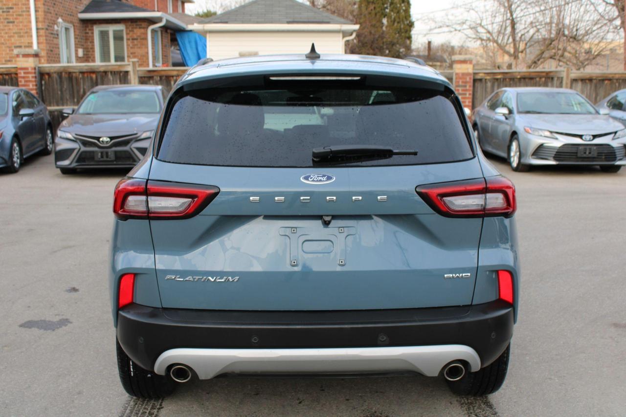 2023 Ford Escape Platinum AWD - Photo #2