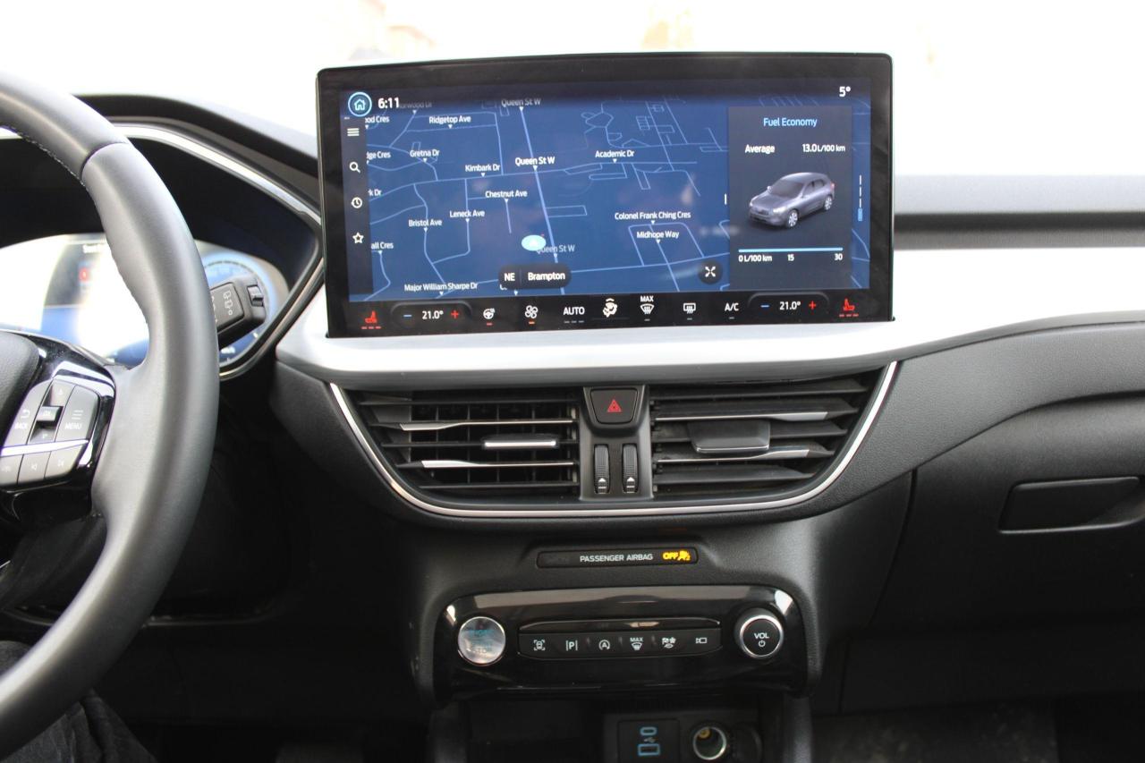 2023 Ford Escape Platinum AWD - Photo #12