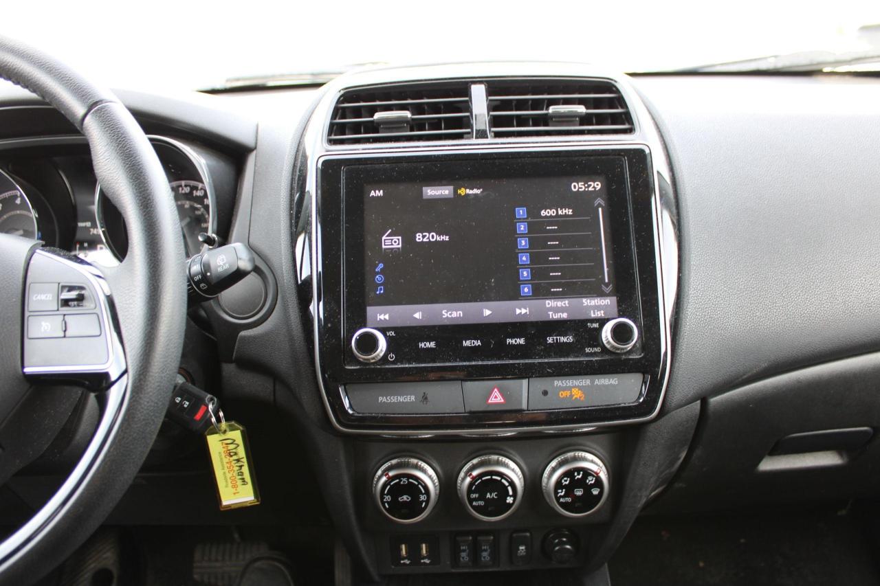 2023 Mitsubishi RVR SE AWC - Photo #8