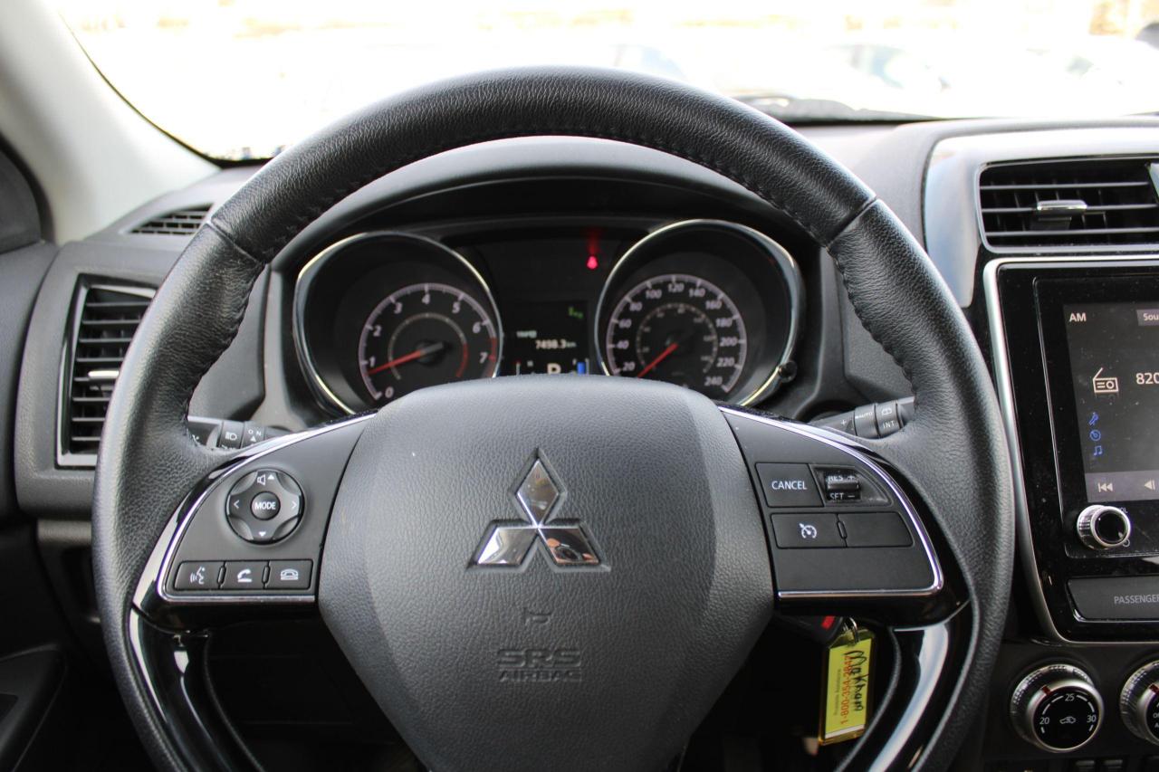 2023 Mitsubishi RVR SE AWC - Photo #12