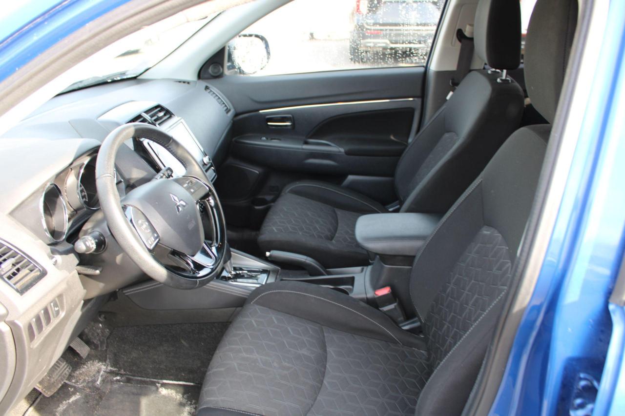 2023 Mitsubishi RVR SE AWC - Photo #15