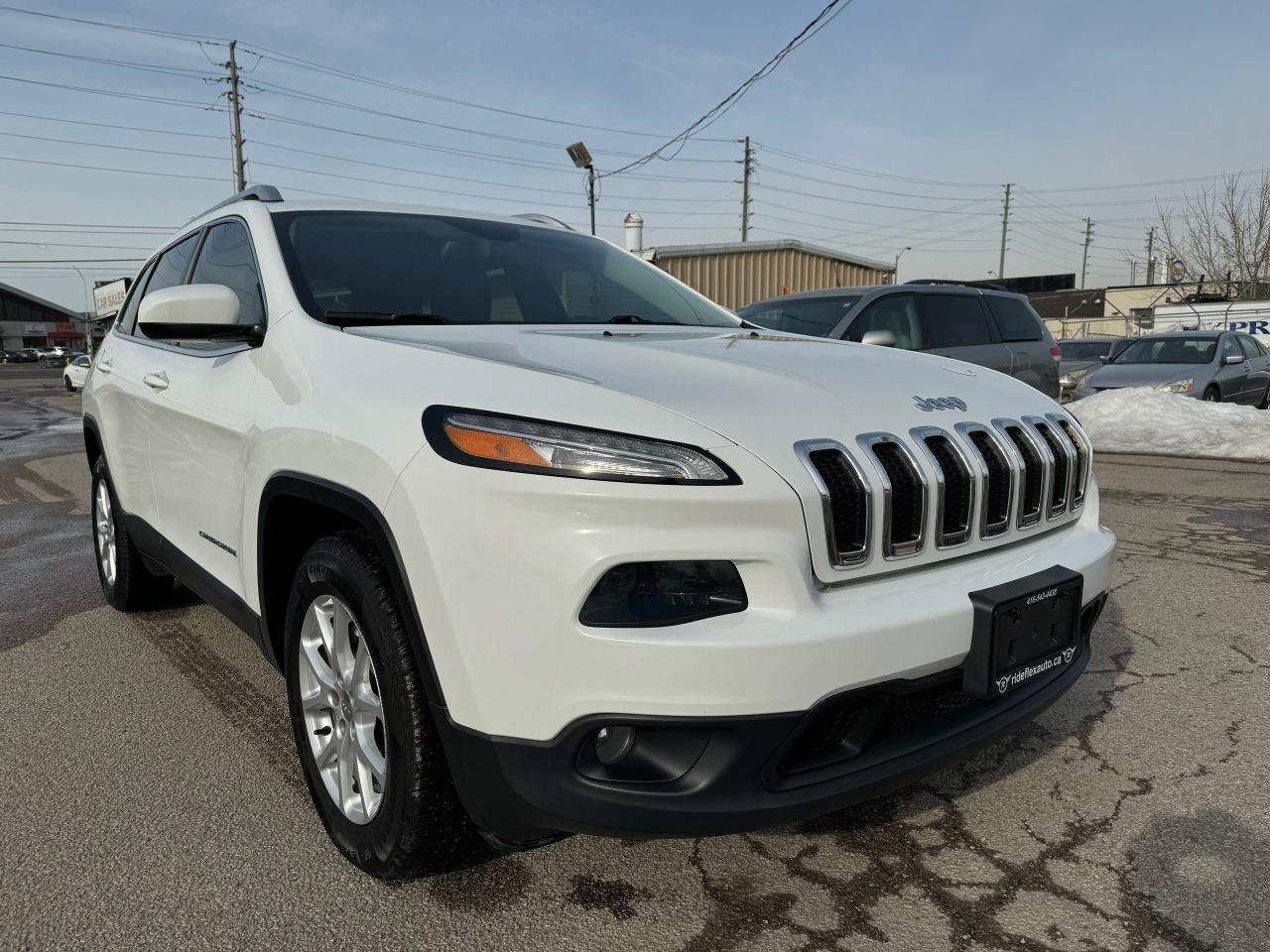 2015 Jeep Cherokee North Photo2