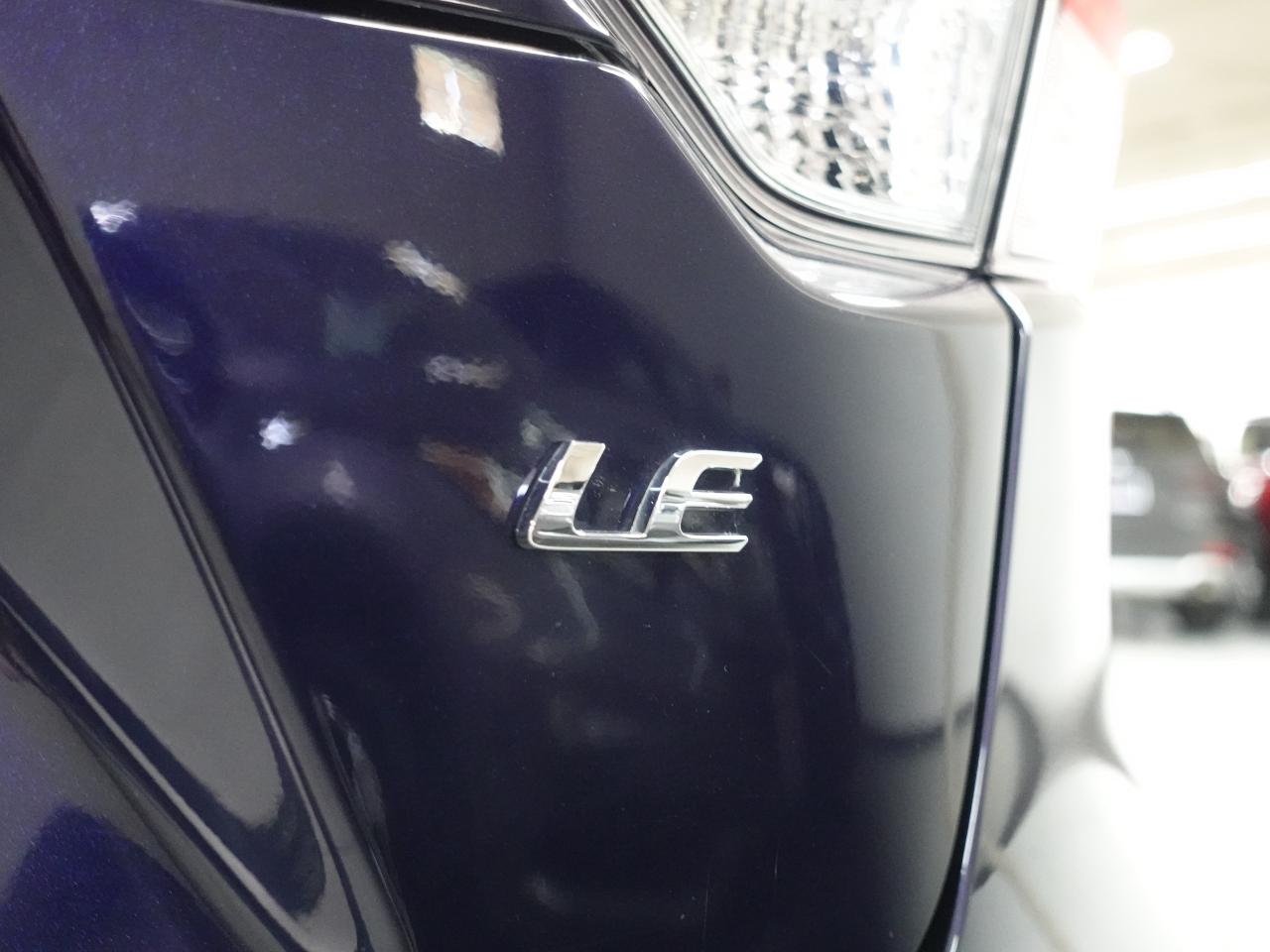 2021 Toyota Corolla LE UPGRADE | Sunroof | LaneDep | BSM | CarPlay