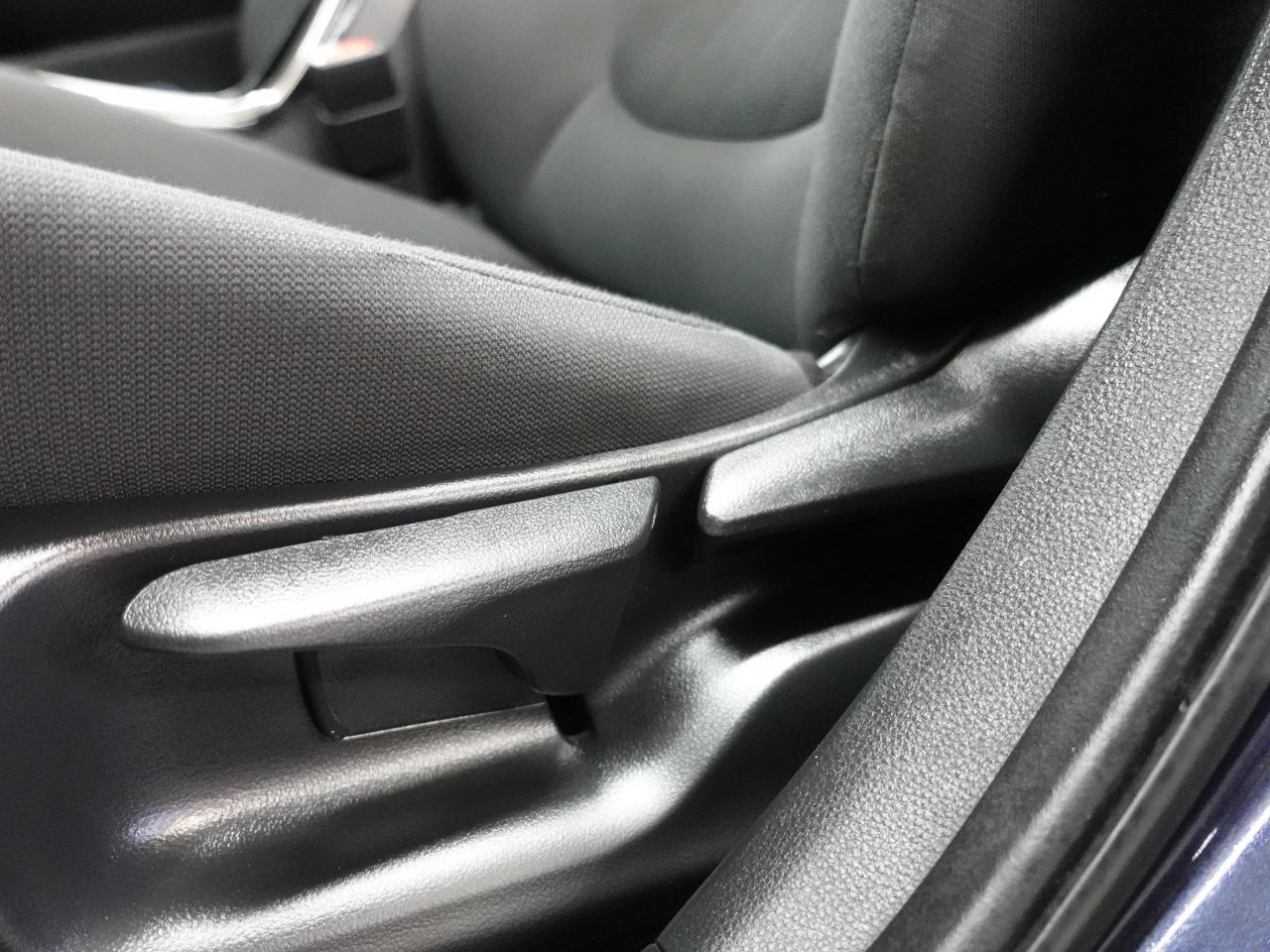 2021 Toyota Corolla LE UPGRADE | Sunroof | LaneDep | BSM | CarPlay