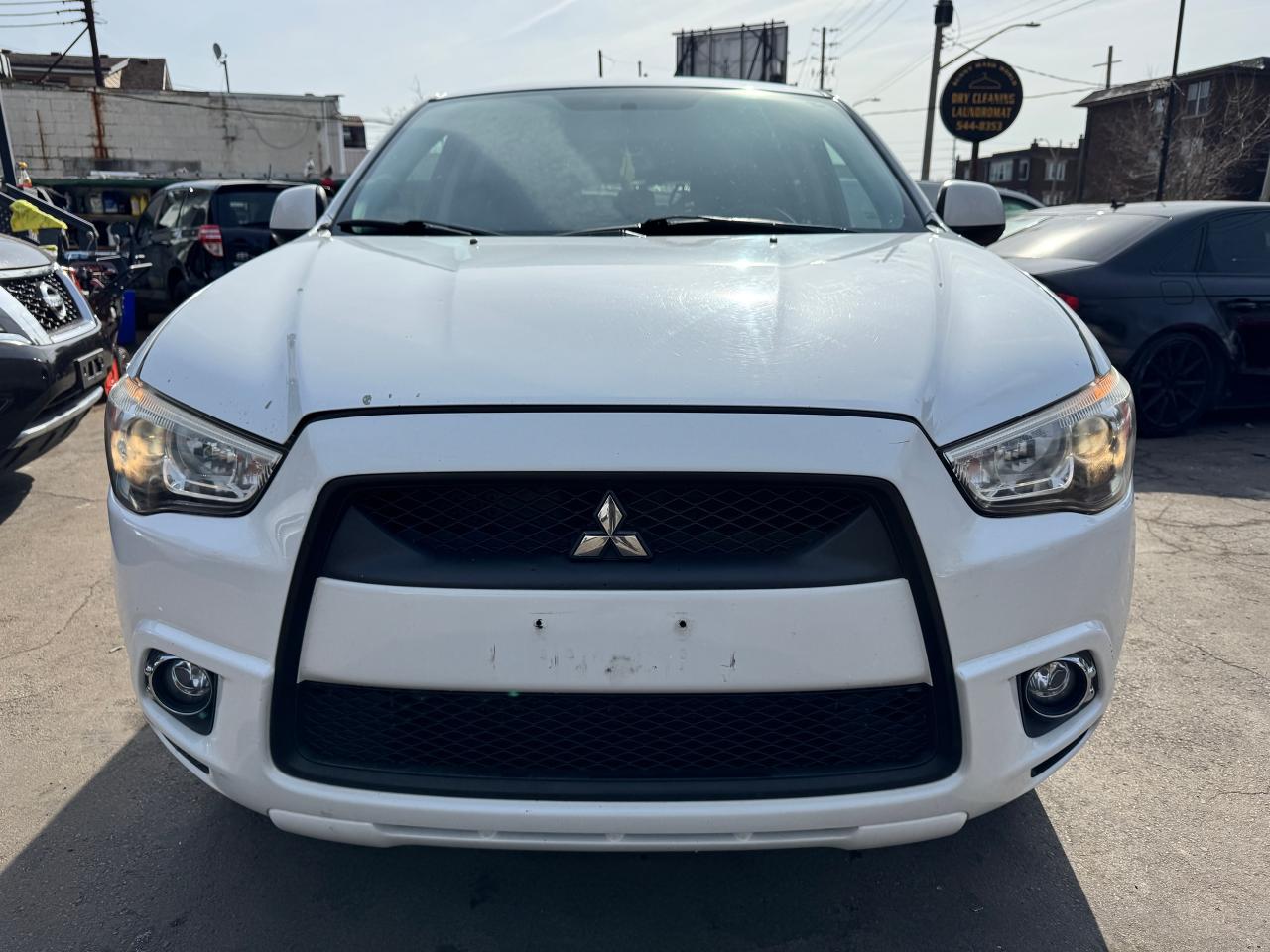 2011 Mitsubishi RVR SE - CERTIFIED - NO ACCIDENTS - Photo #2